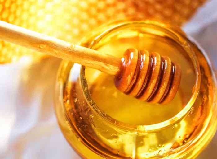 Sfaturi de frumusete cu miere