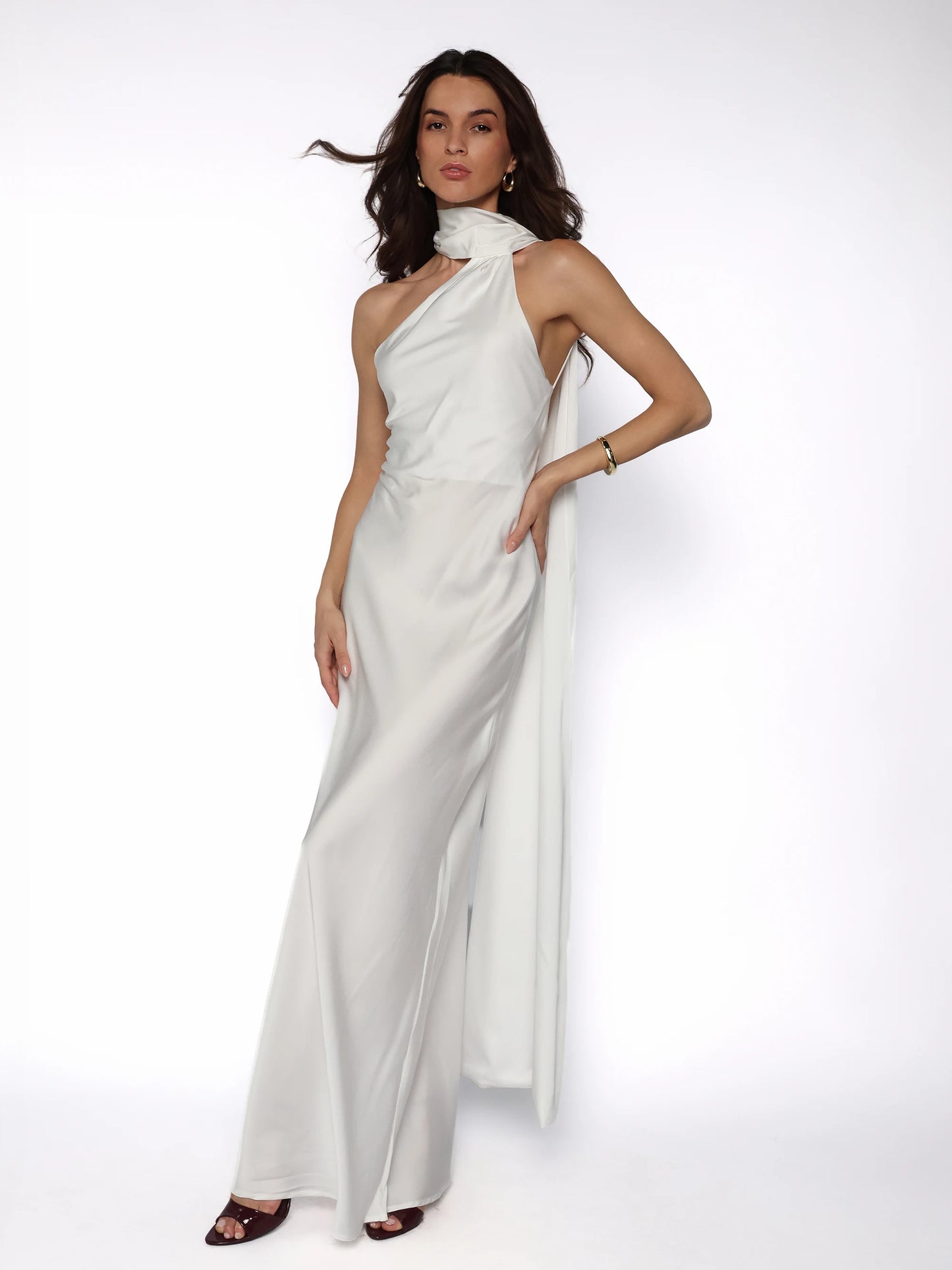 Rochie lunga satinata cu detaliu tip esarfa fluida, Alma