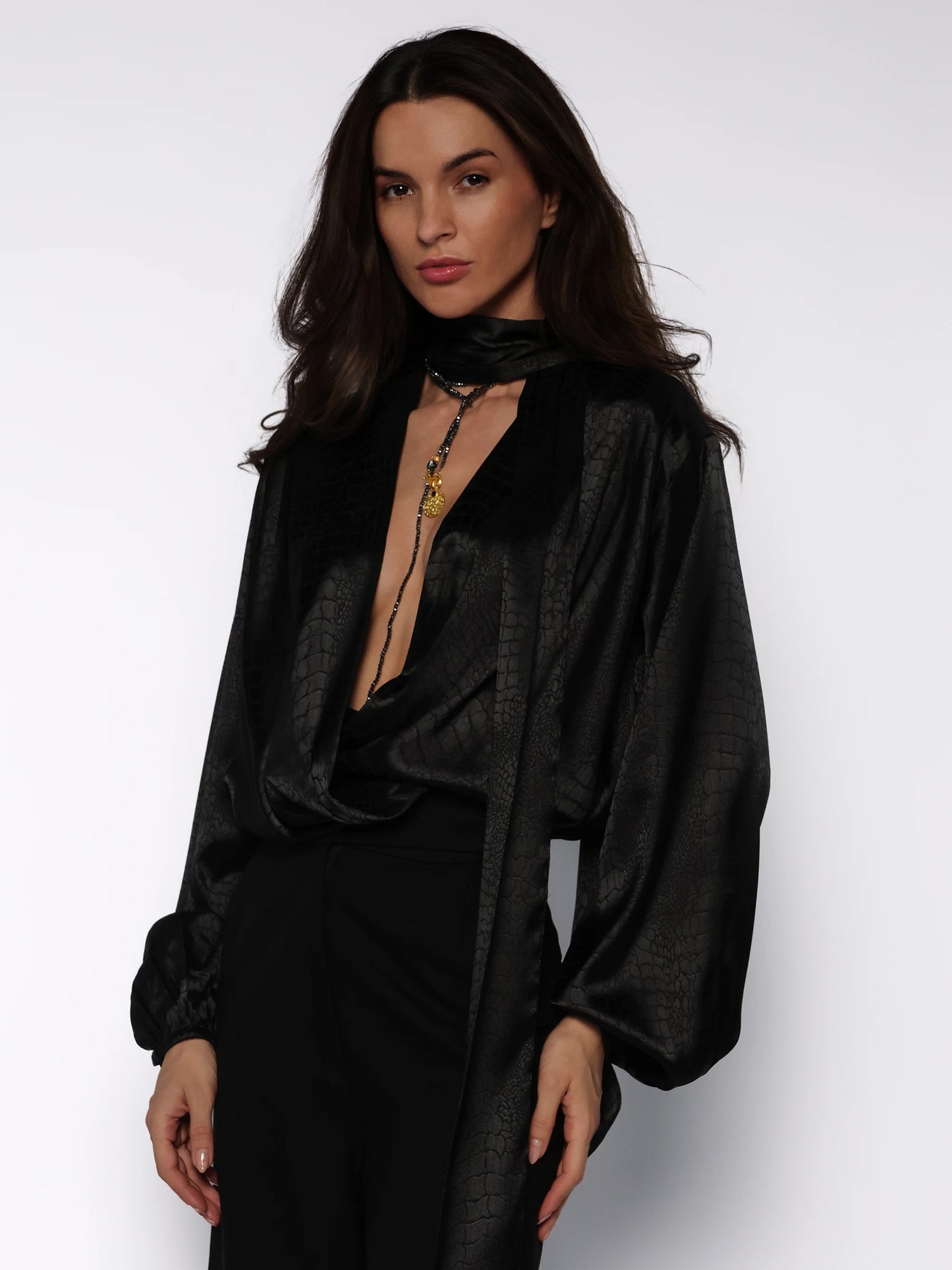 Bluza satinata piele de crocodil, Ava