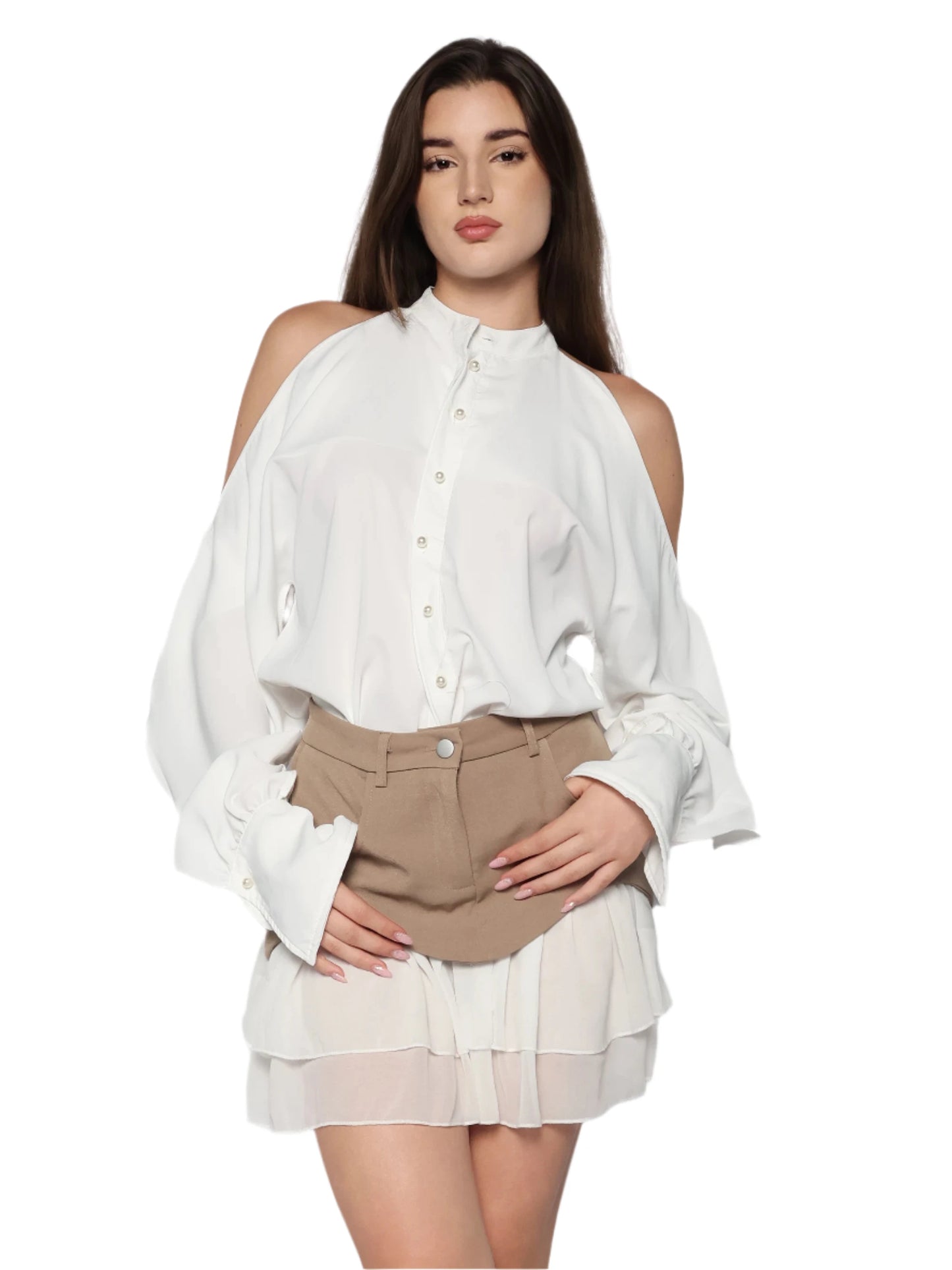 Bluza cu maneci despicate, Dolores