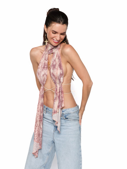 Top exotic cu spatele complet gol, Antonia