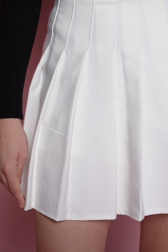 Fusta pantalon alba plisata