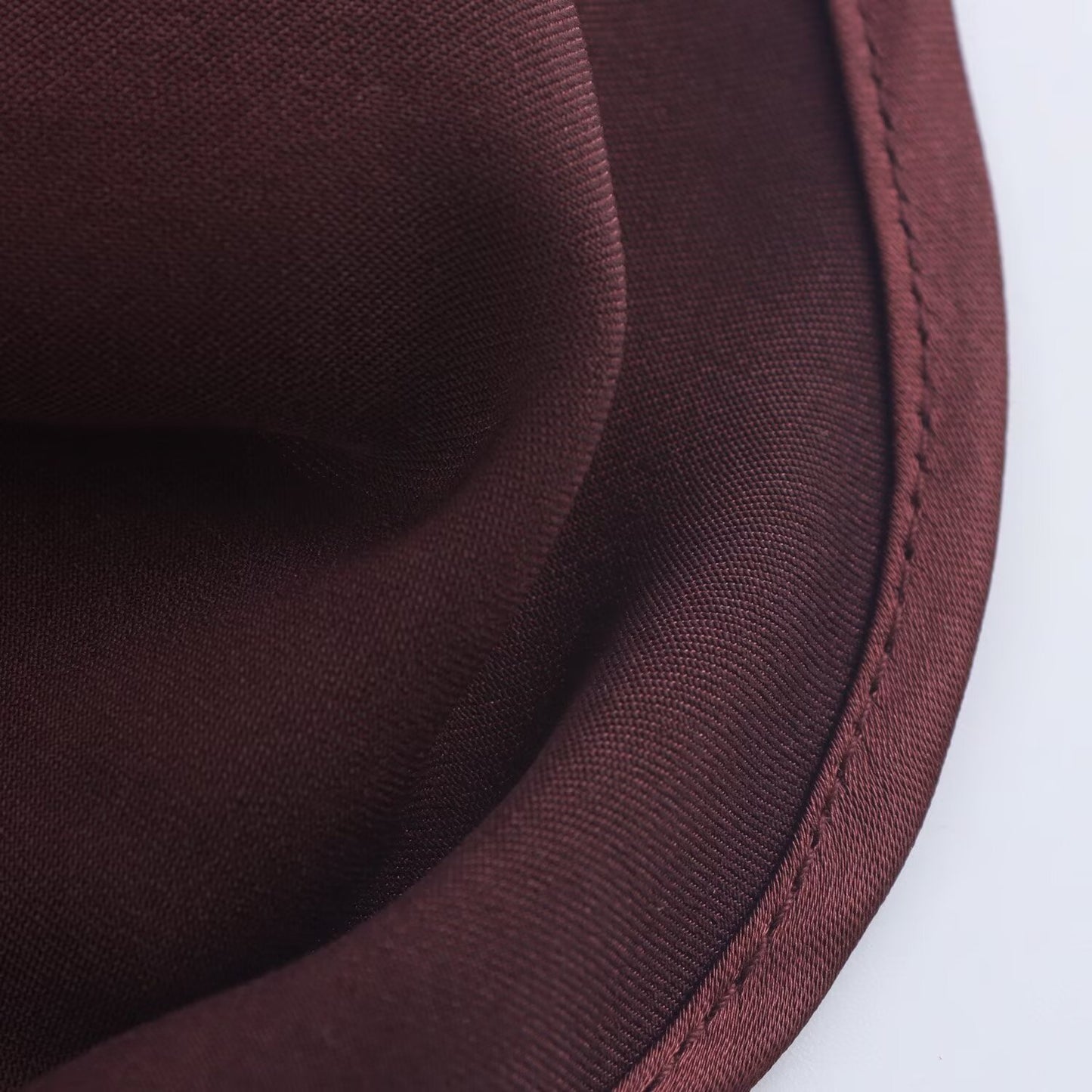 Rochie satinata in clos si cu spatele gol, Carla