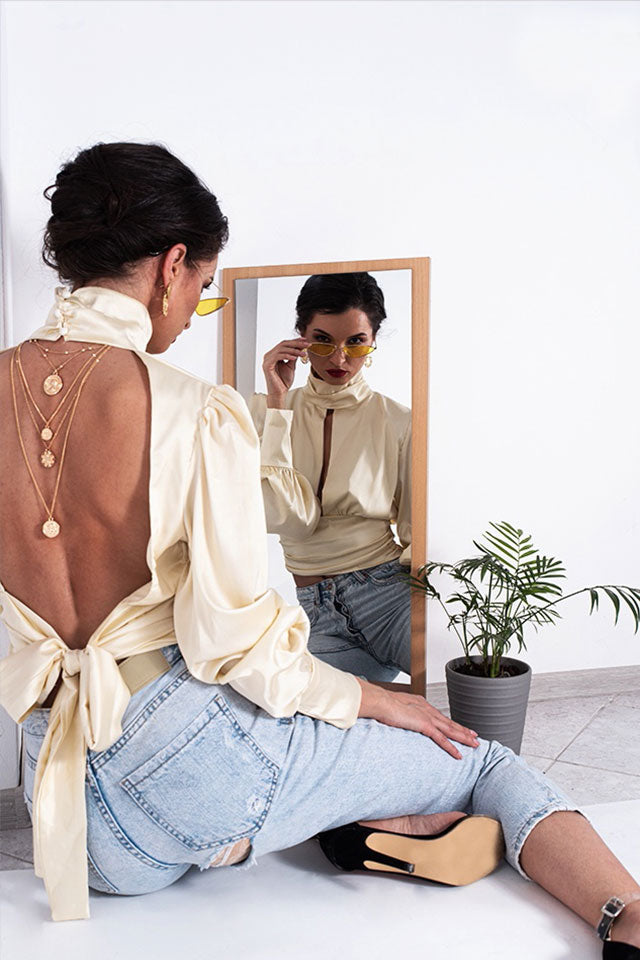 bluza top satin cu spatele gol si decolteu adanc